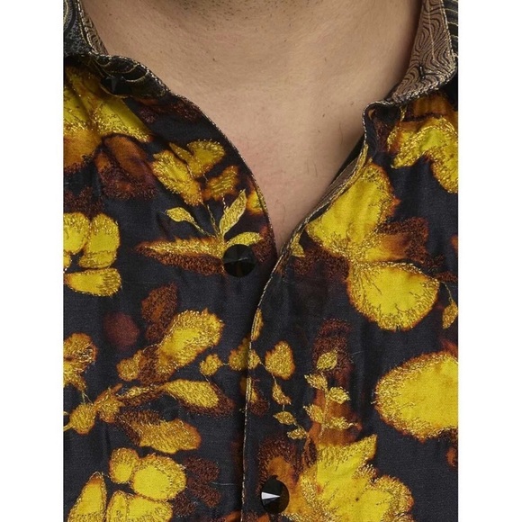 NWT Robert Graham Limited Edition “The Clint” 50% Off Original Price - Picture 7 of 17